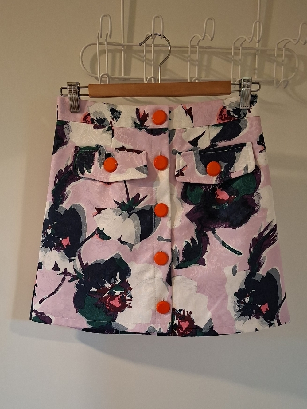 Lili Sidonio for Molly Bracken Lavender Floral Mini Skirt w/ Orange Buttons (S)